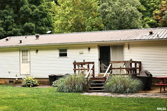 $182,000 | 1722 Mozier Hollow Road, Kampsville, IL 62053