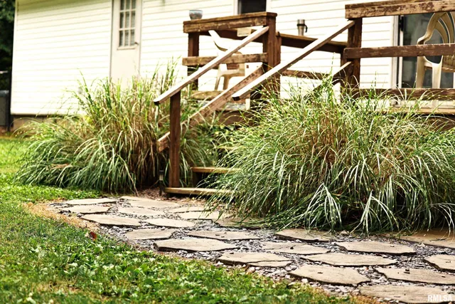 $182,000 | 1722 Mozier Hollow Road, Kampsville, IL 62053