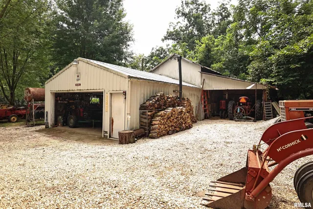 $182,000 | 1722 Mozier Hollow Road, Kampsville, IL 62053