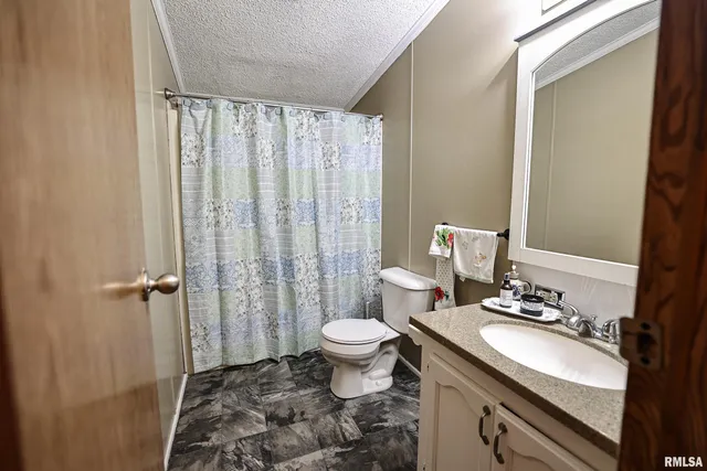 $182,000 | 1722 Mozier Hollow Road, Kampsville, IL 62053