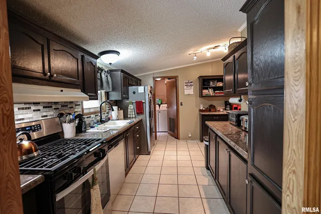 $182,000 | 1722 Mozier Hollow Road, Kampsville, IL 62053