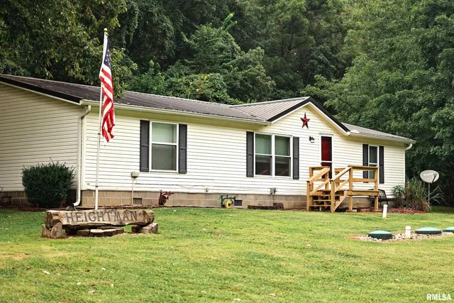 $182,000 | 1722 Mozier Hollow Road, Kampsville, IL 62053