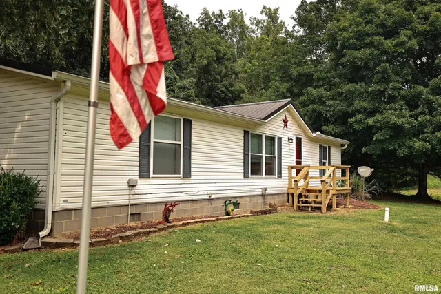 $182,000 | 1722 Mozier Hollow Road, Kampsville, IL 62053