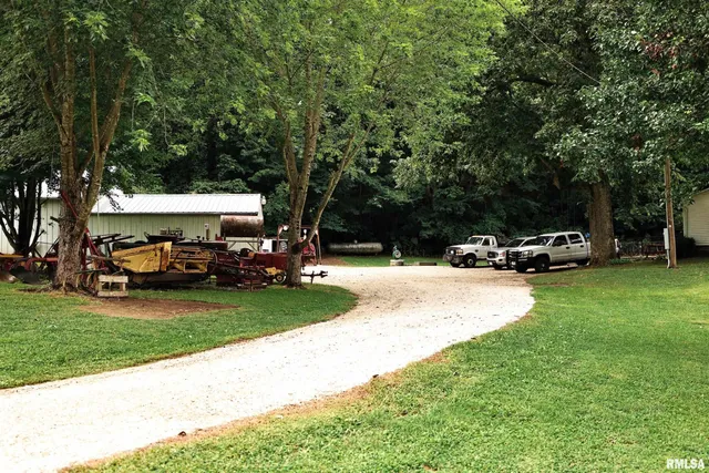 $182,000 | 1722 Mozier Hollow Road, Kampsville, IL 62053