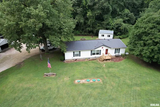 $182,000 | 1722 Mozier Hollow Road, Kampsville, IL 62053