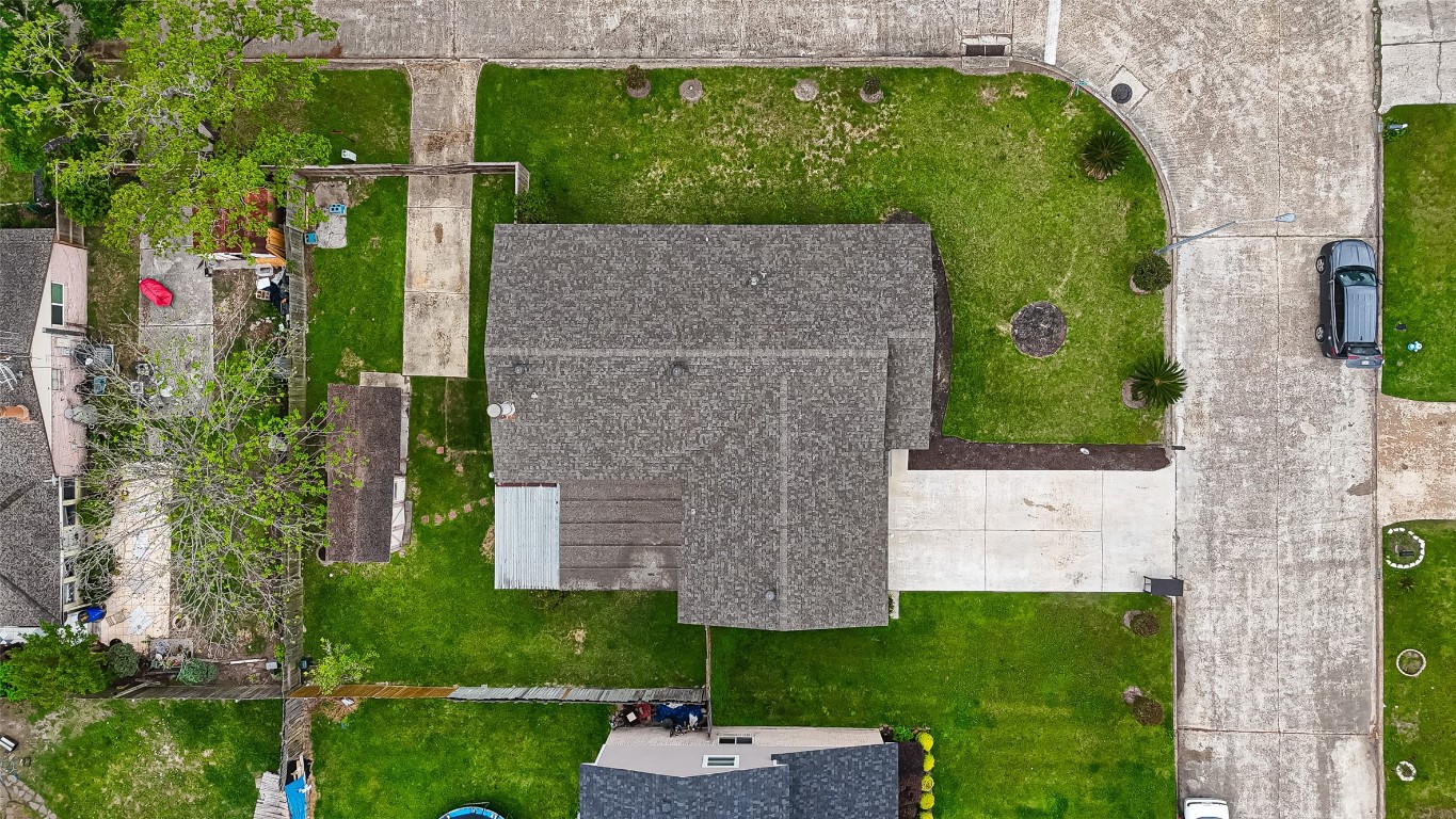 11839 Hallowing Point Road Houston, TX 77067 - Photo 32 of 32