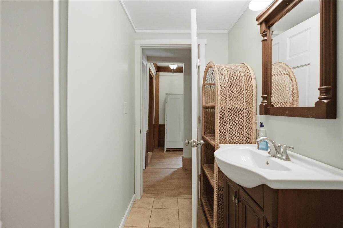 1135 Manchester Road Belgrade, ME 04917 - Photo 69 of 110 106-Bathroom 08