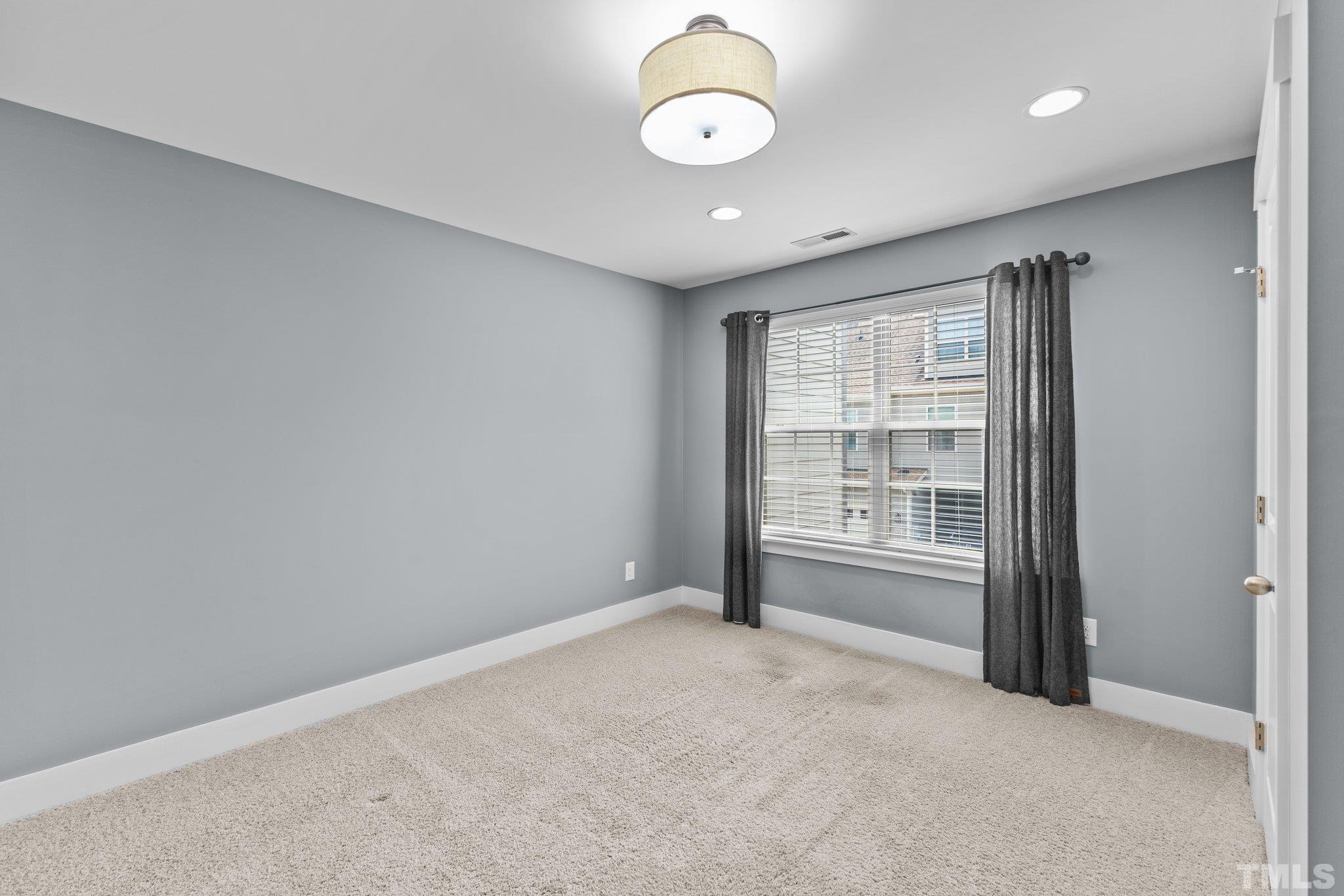 9206 Giralda Walk Raleigh, NC 27617 - Photo 28 of 43 Gallery Image 28