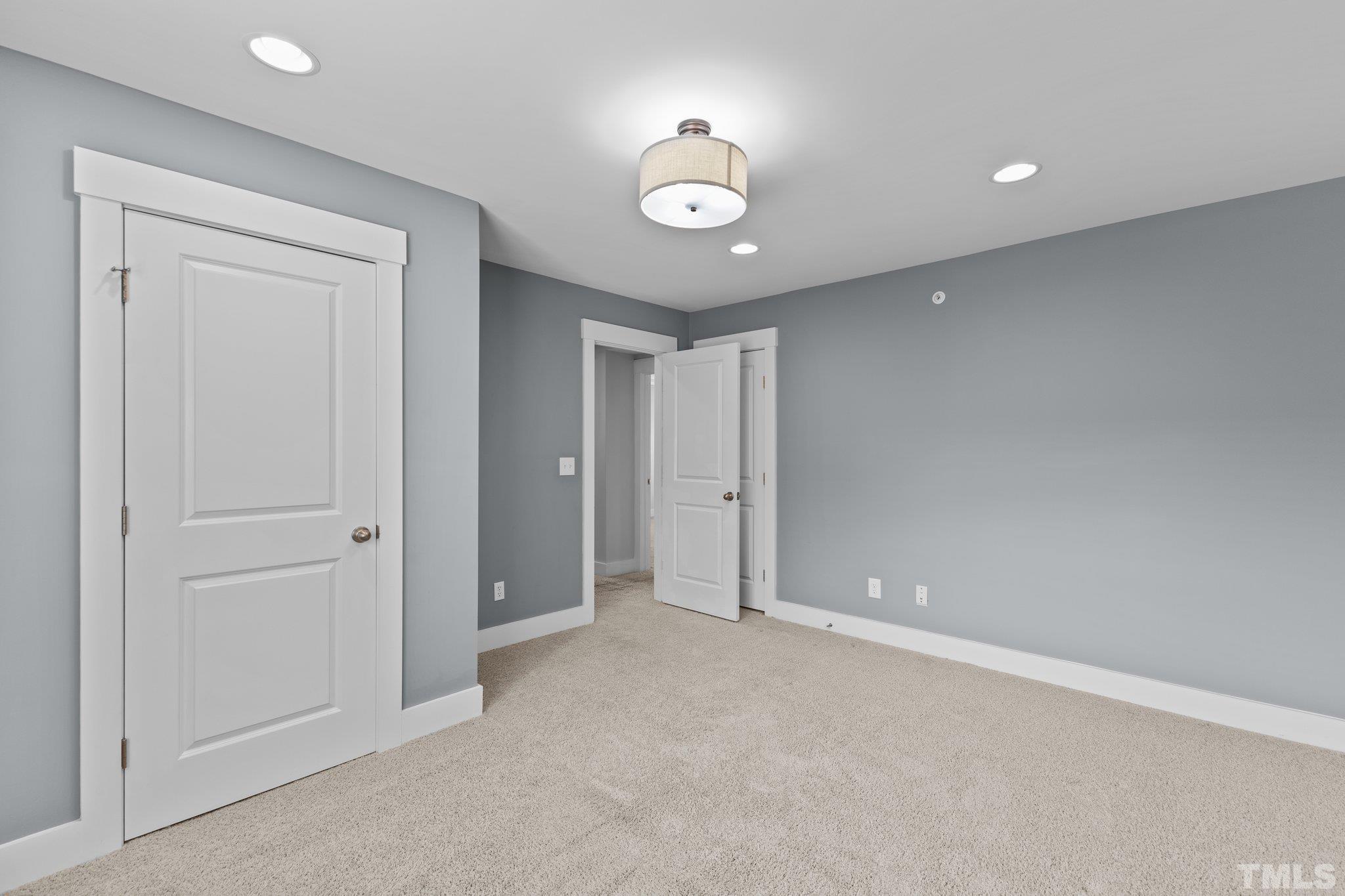 9206 Giralda Walk Raleigh, NC 27617 - Photo 29 of 43 Gallery Image 29