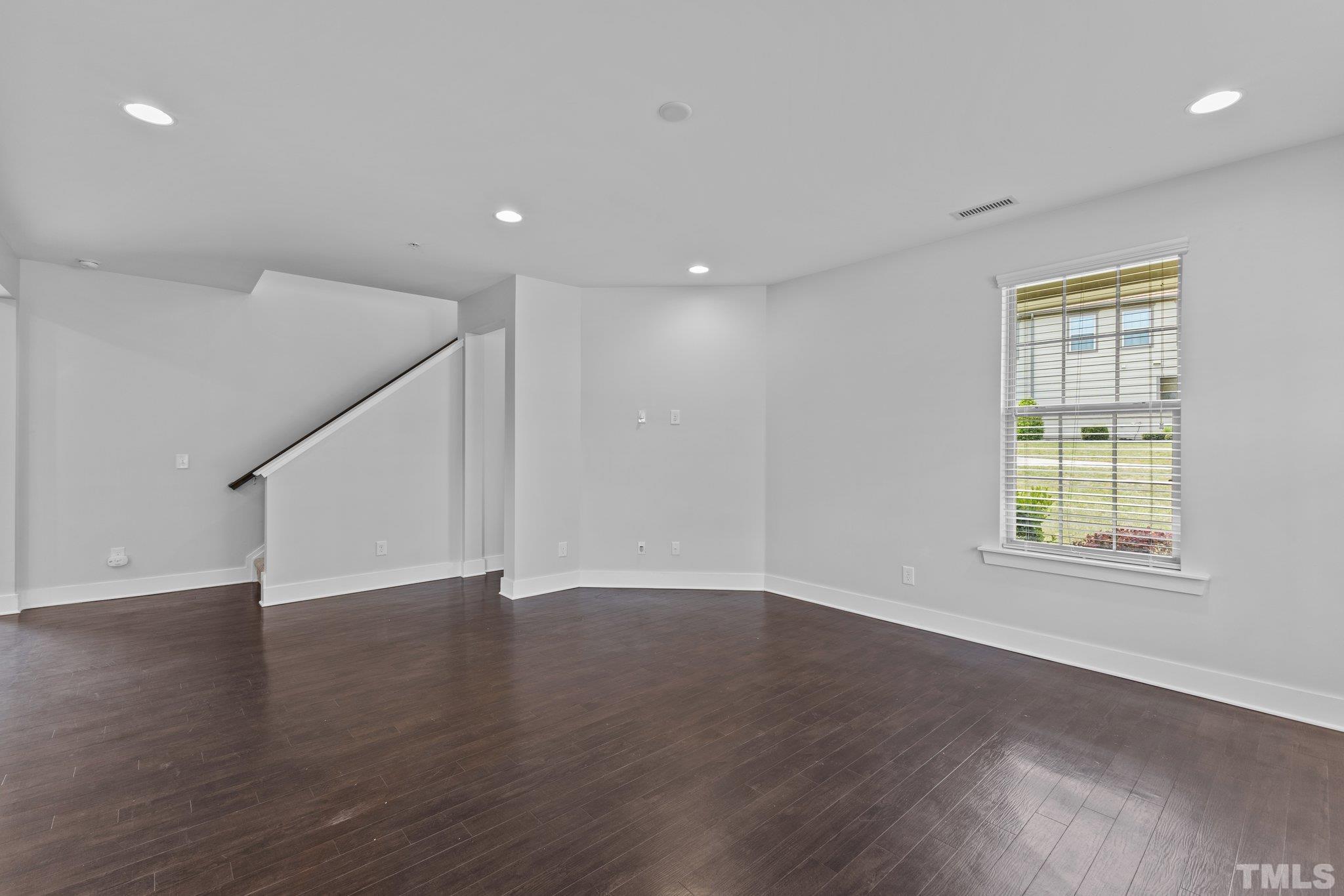 9206 Giralda Walk Raleigh, NC 27617 - Photo 5 of 43 Gallery Image 5