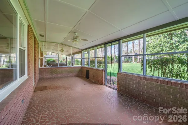 $385,000 | 513 2nd Ave Place Northeast, Conover, NC 28613