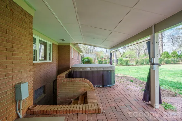 $385,000 | 513 2nd Ave Place Northeast, Conover, NC 28613
