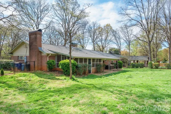 $385,000 | 513 2nd Ave Place Northeast, Conover, NC 28613