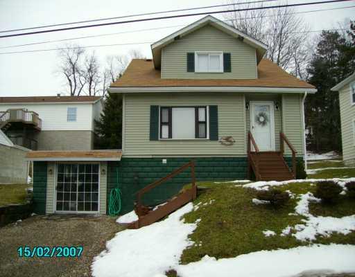 745 Elk Avenue Rochester, PA 15074 - Photo 1 of 5 Exterior Front.