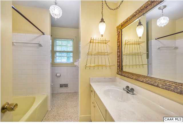 3400 North Indian Spring Road Charlottesville, VA 22901 - Photo 12 of 29 Gallery Image 12