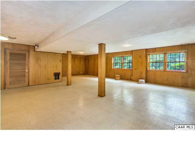3400 North Indian Spring Road Charlottesville, VA 22901 - Photo 17 of 29 Gallery Image 17