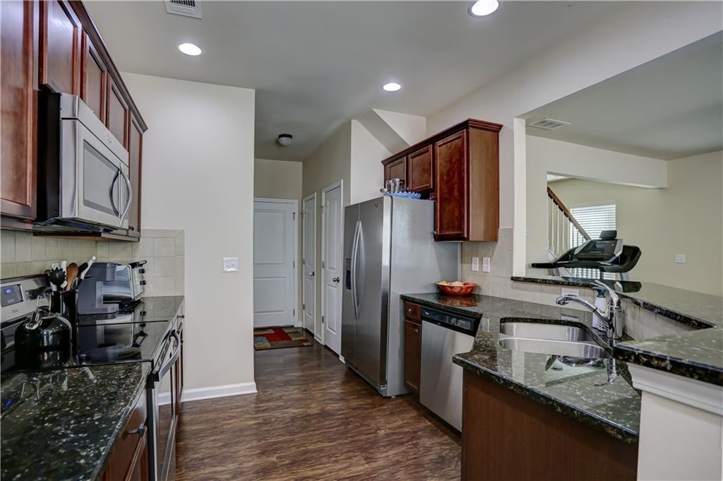 1438 Brookmere Way Cumming, GA 30040 - Photo 6 of 24