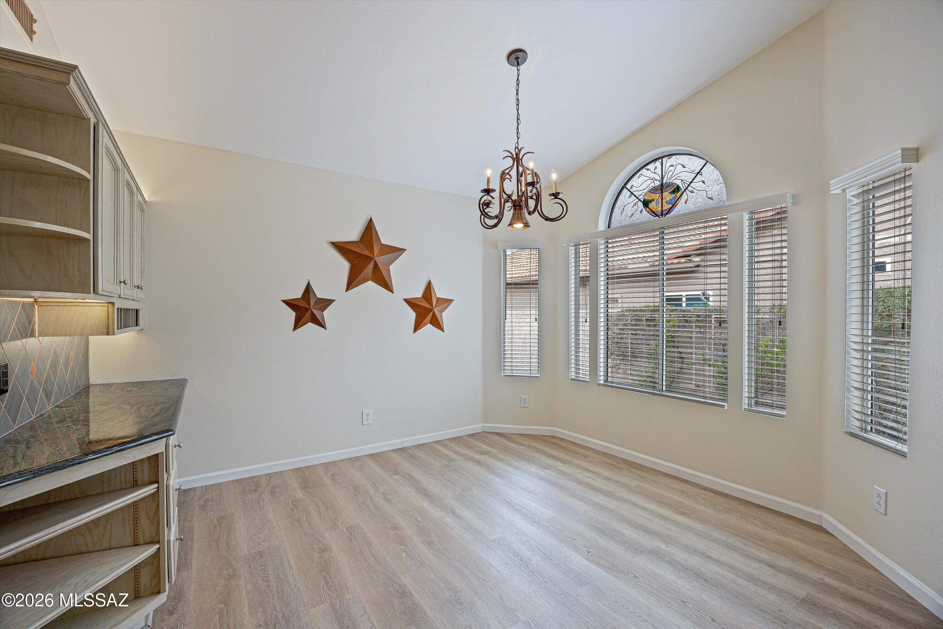 36967 South Ridgeview Boulevard Tucson, AZ 85739 - Photo 12 of 51 Off the Kitchen