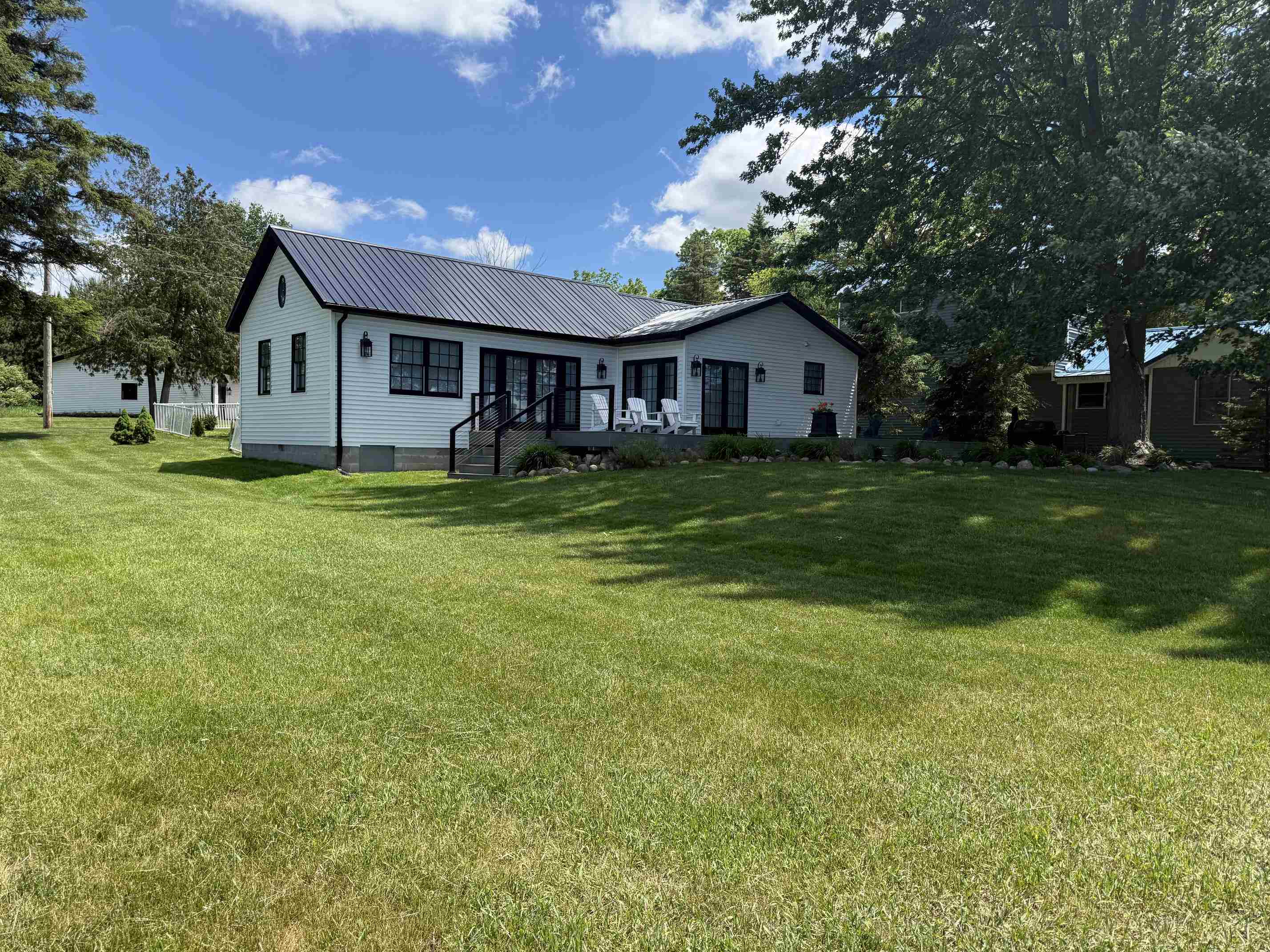 1849 East Pratt Lake Road Gladwin, MI 48624 - Photo 3 of 78