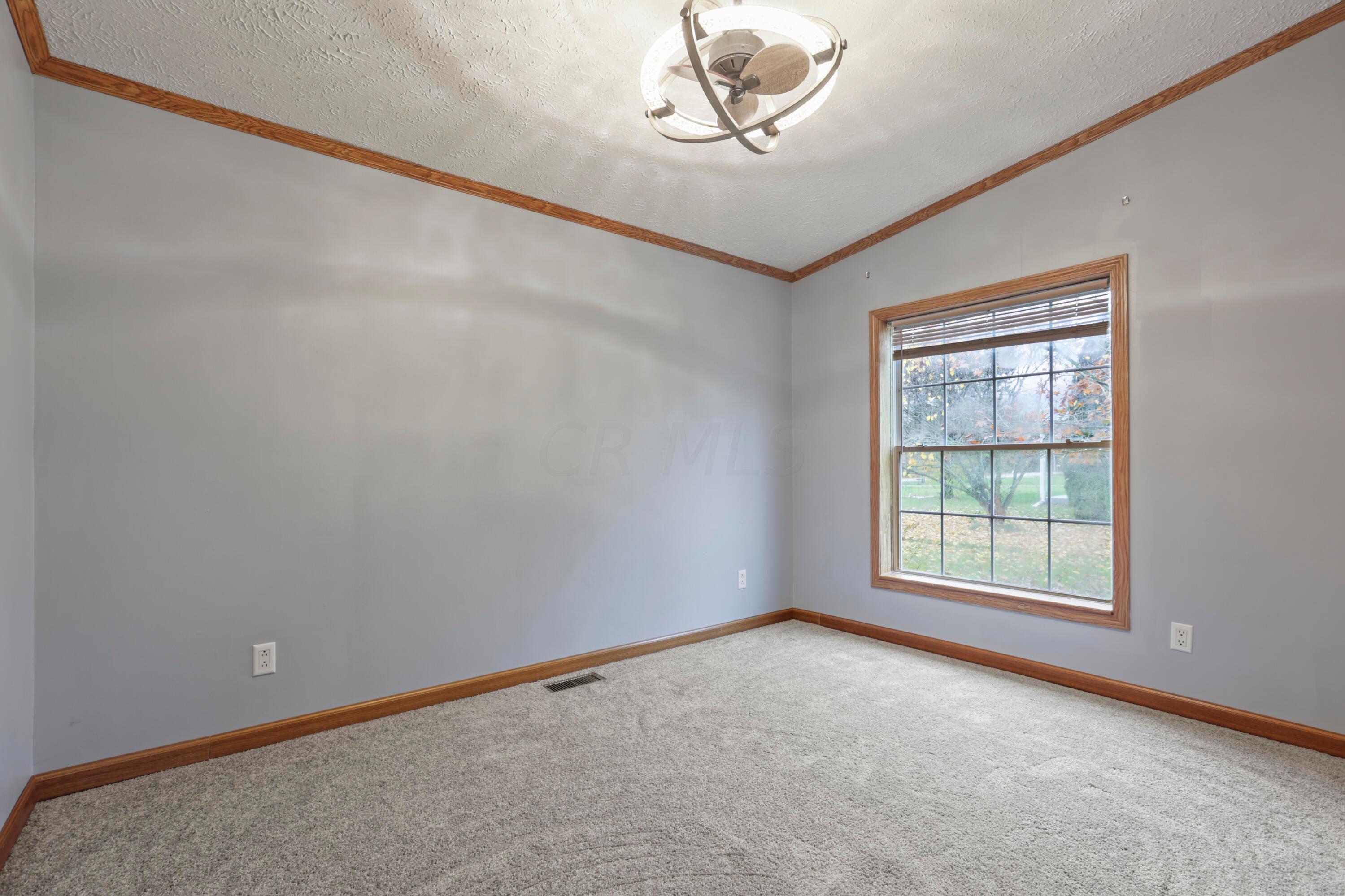 5550 Blacks Road Southwest Pataskala, OH 43062 - Photo 30 of 50 Bedroom #2