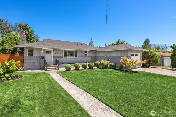 $779,000 | 10750 66th Avenue South, Seattle, WA 98178