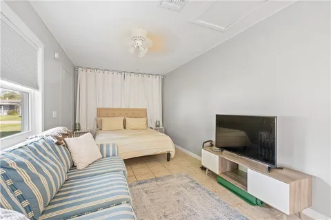 $335,000 | 1621 5th Avenue, Vero Beach, FL 32960