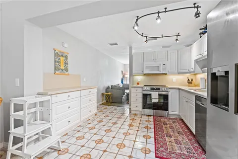 $335,000 | 1621 5th Avenue, Vero Beach, FL 32960