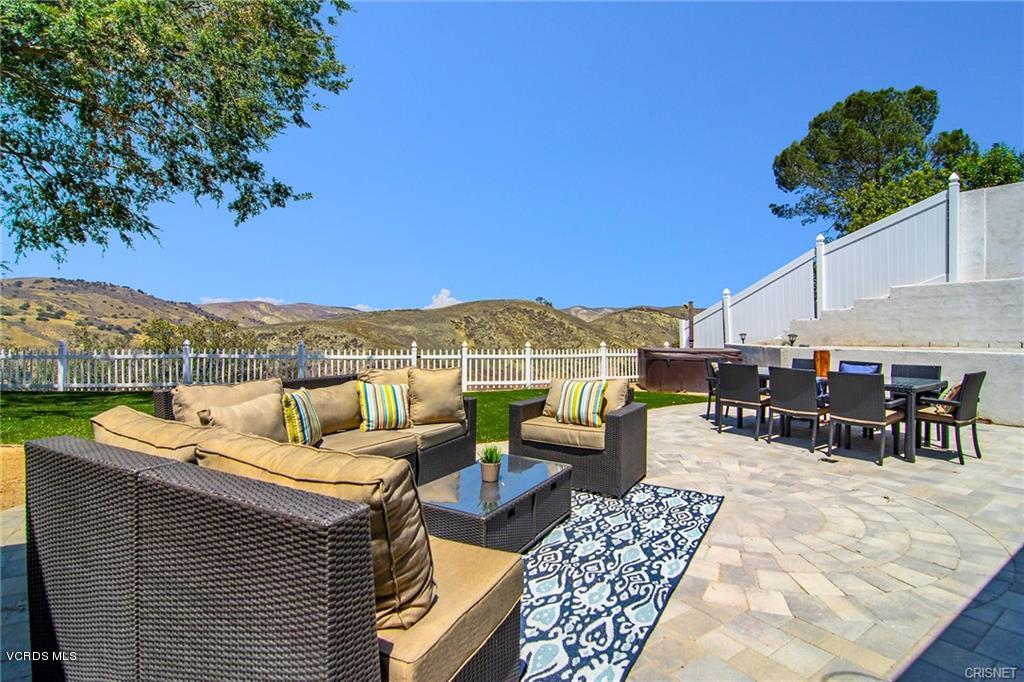 26071 Farmfield Road Calabasas, CA 91302 - Photo 23 of 30 23