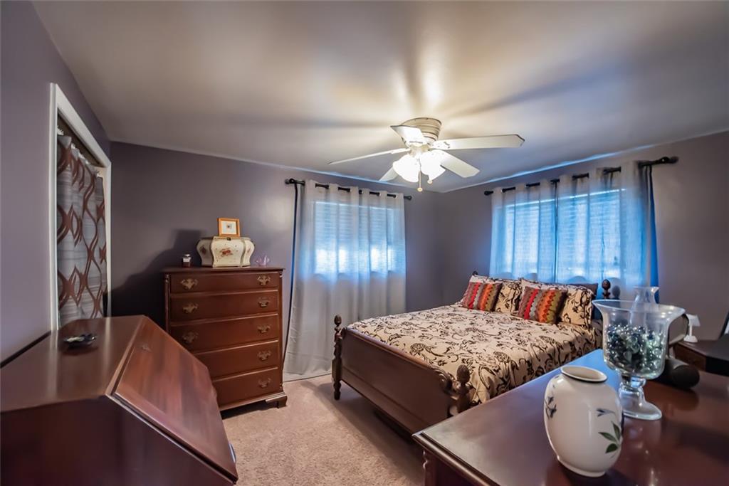 662 Meadow Road Irwin, PA 15642 - Photo 14 of 25 2nd Bedroom