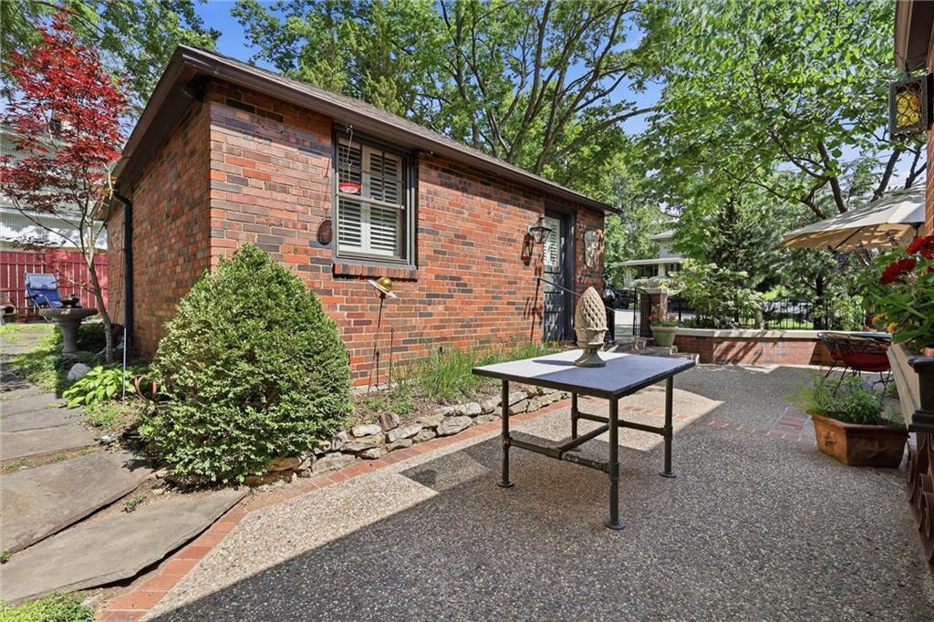 1141 Valentine Road Kansas City, MO 64111 - Photo 45 of 53