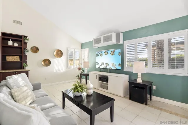 $1,495,000 | 11409 Duenda Road, San Diego, CA 92127