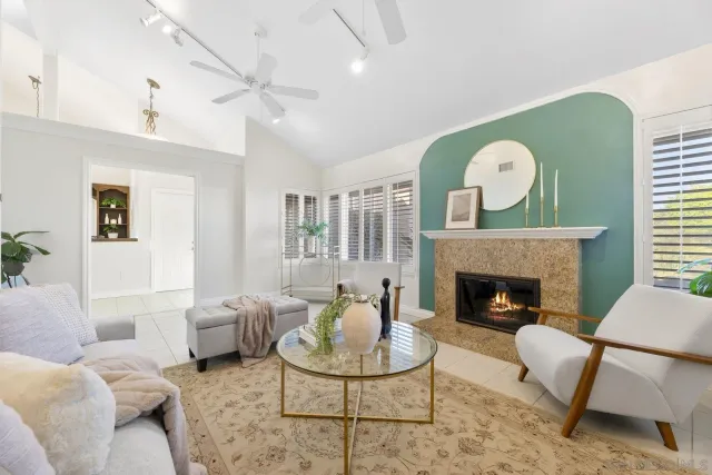 $1,495,000 | 11409 Duenda Road, San Diego, CA 92127