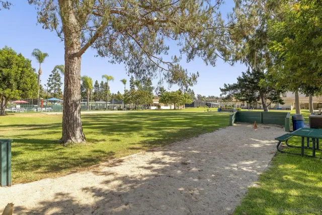 $1,495,000 | 11409 Duenda Road, San Diego, CA 92127