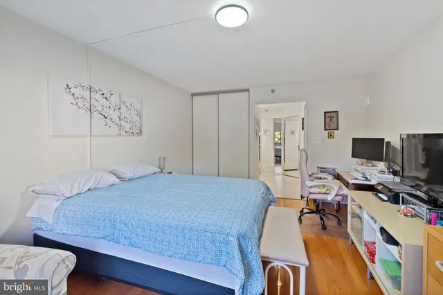 $339,900 | 15115 Interlachen Drive, Unit 3107, Silver Spring, MD 20906