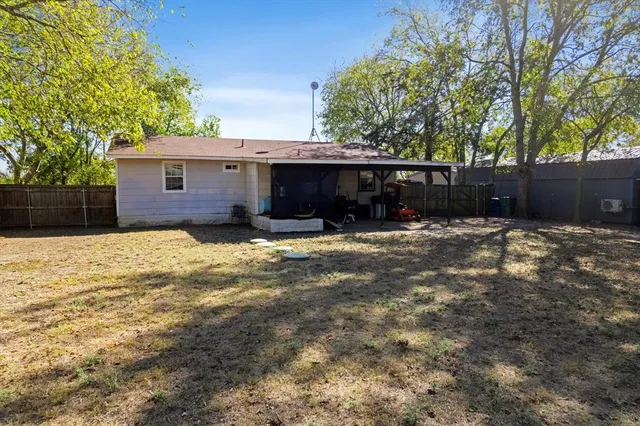 $240,000 | 1325 Pilot Grove Road, Whitewright, TX 75491