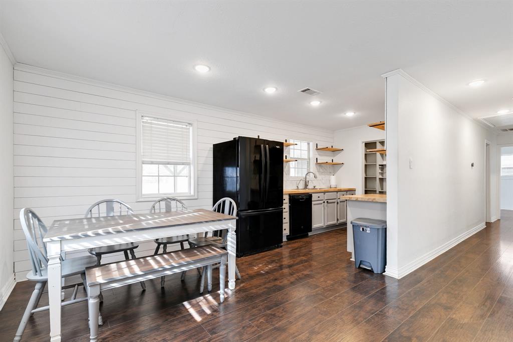 1325 Pilot Grove Road Whitewright, TX 75491 - Photo 17 of 30