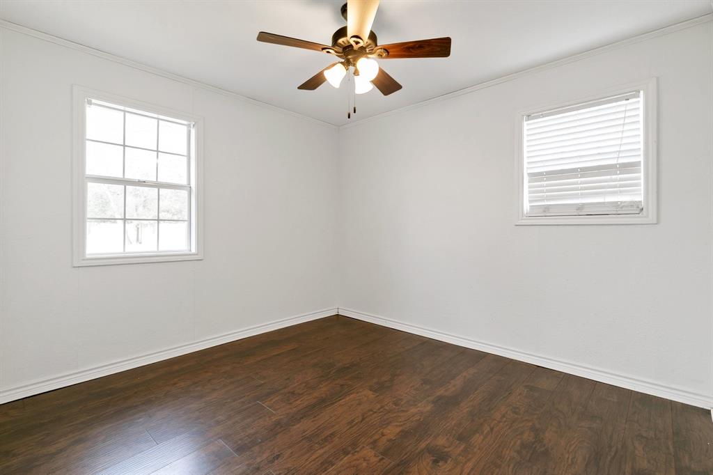 1325 Pilot Grove Road Whitewright, TX 75491 - Photo 21 of 30