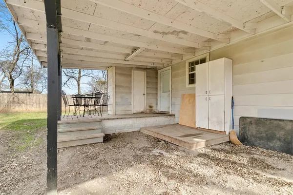 $220,000 | 1325 Pilot Grove Road, Whitewright, TX 75491