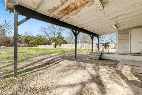 $220,000 | 1325 Pilot Grove Road, Whitewright, TX 75491