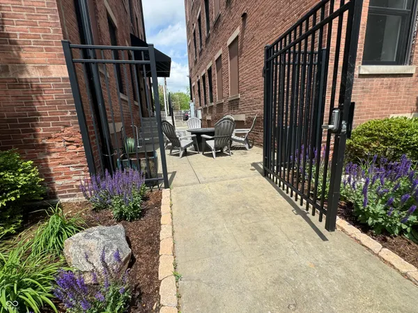 $1,235 | 312 East 13th Street, Unit 5, Indianapolis, IN 46202