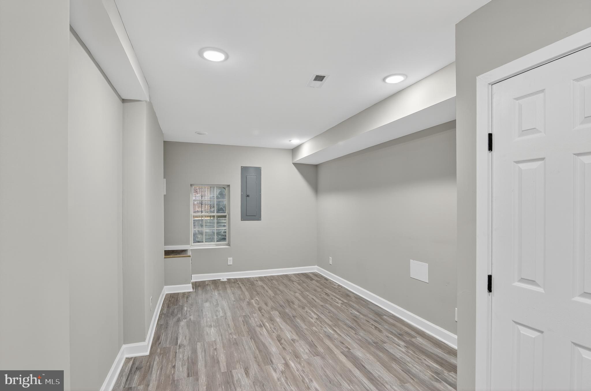 1707 North Broadway Baltimore, MD 21213 - Photo 23 of 31