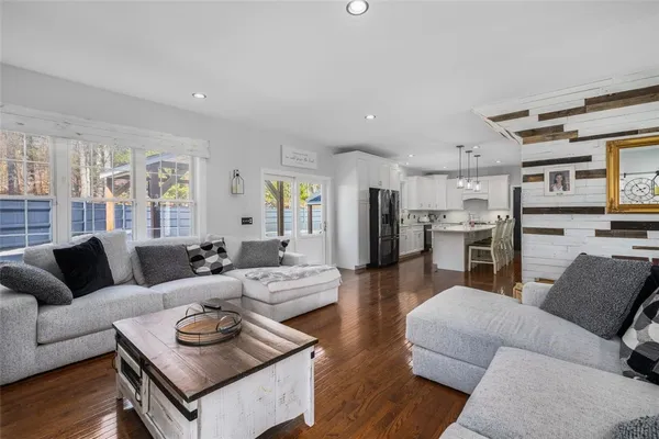 $899,900 | 15 Bourque Road, Cumberland, RI 02864