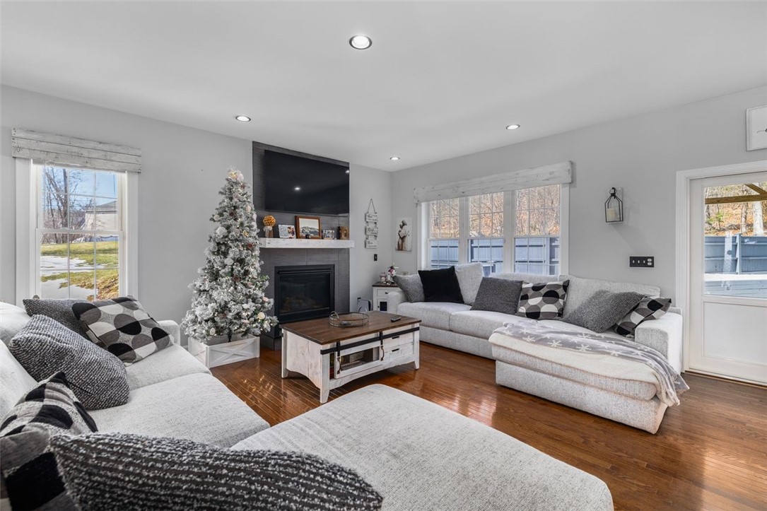 15 Bourque Road Cumberland, RI 02864 - Photo 12 of 50