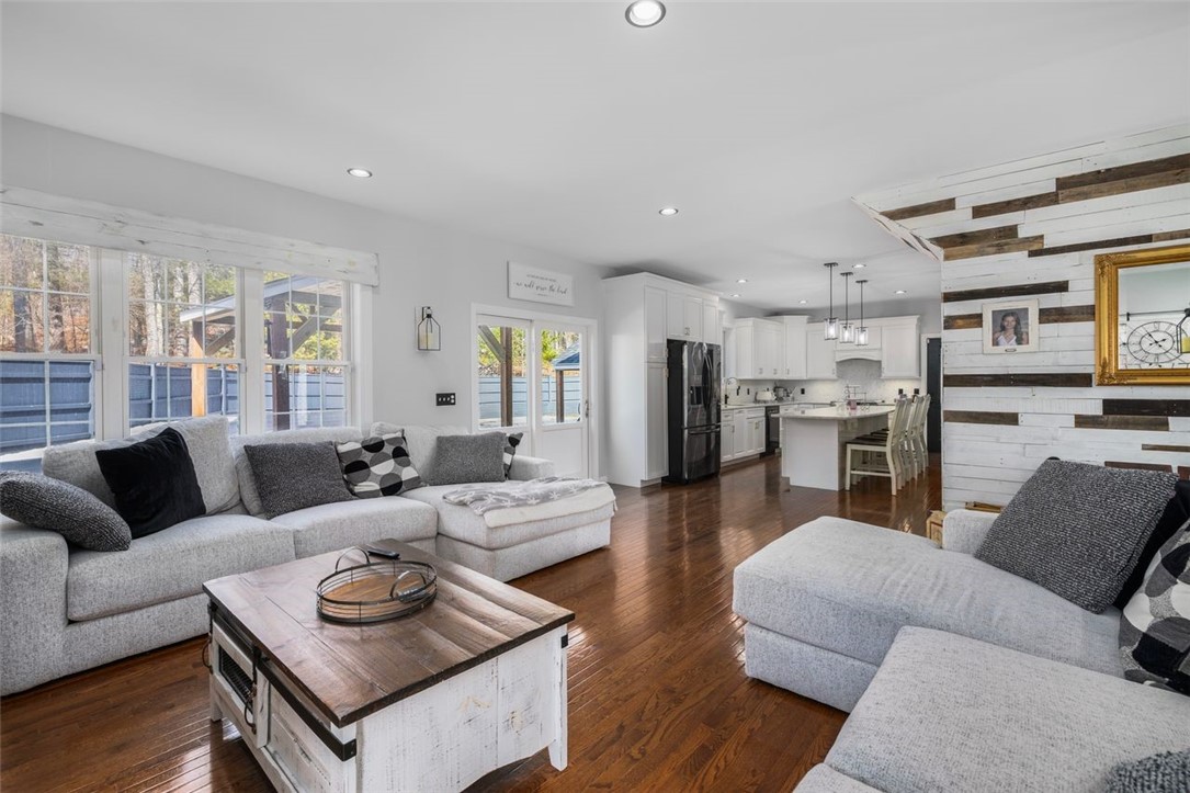 15 Bourque Road Cumberland, RI 02864 - Photo 14 of 50