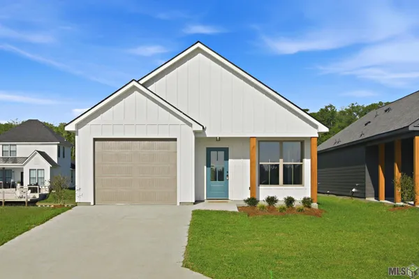$289,000 | 12860 St Lucia Drive, Maurepas, LA 70449