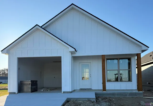 $289,000 | 12860 St Lucia Drive, Maurepas, LA 70449