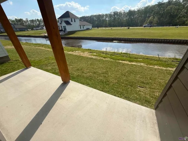 $289,000 | 12860 St Lucia Drive, Maurepas, LA 70449