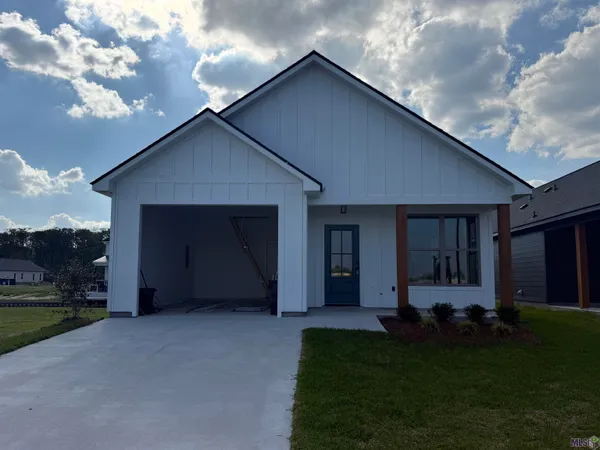 $289,000 | 12860 St Lucia Drive, Maurepas, LA 70449