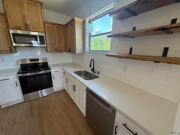 $289,000 | 12860 St Lucia Drive, Maurepas, LA 70449