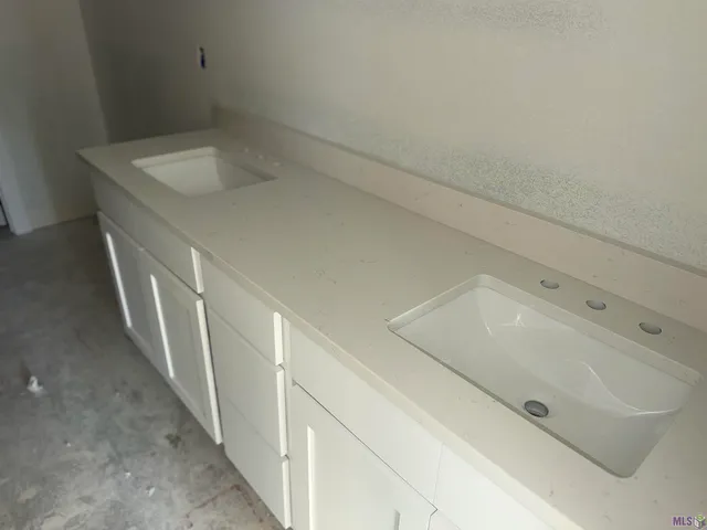 $289,000 | 12860 St Lucia Drive, Maurepas, LA 70449